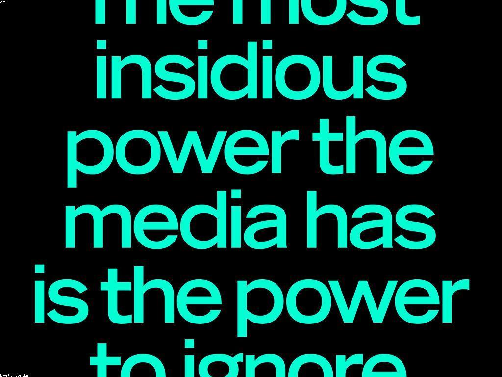 កន្លែងសារព័ត៌មានស្លត និងឥទ្ធិពលរបស់សង្គមលើការបង្ហោះព័ត៌មាន